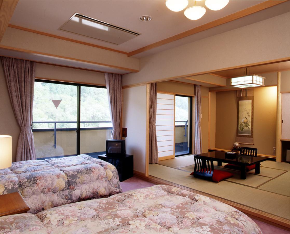 Hotel Bouzantei Kotobuki Ueda Exterior foto